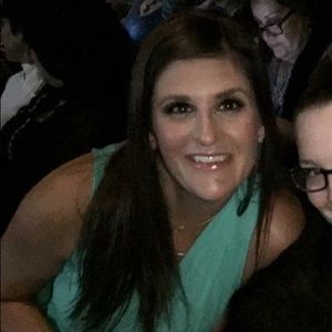 Meet your Posher, Alanna